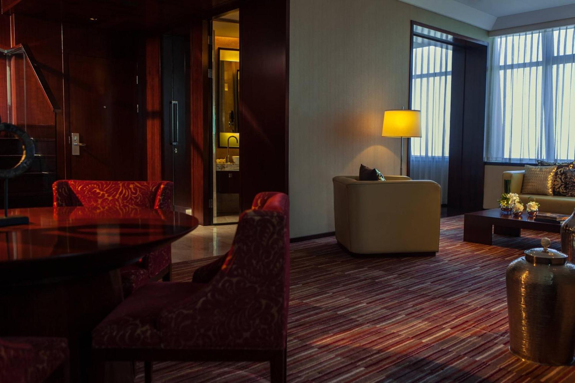 Renaissance Shanghai Zhongshan Park Hotel מראה חיצוני תמונה