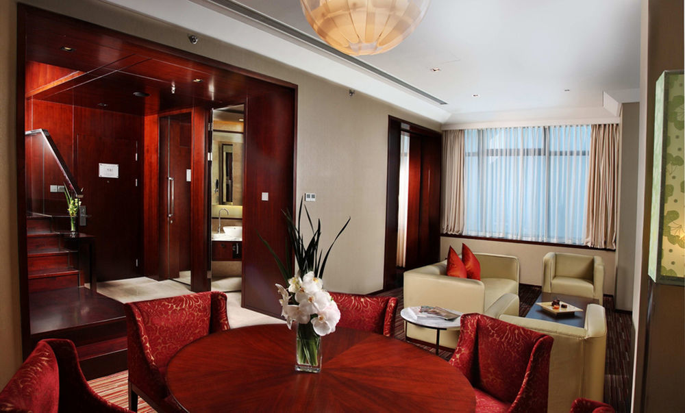 Renaissance Shanghai Zhongshan Park Hotel מראה חיצוני תמונה